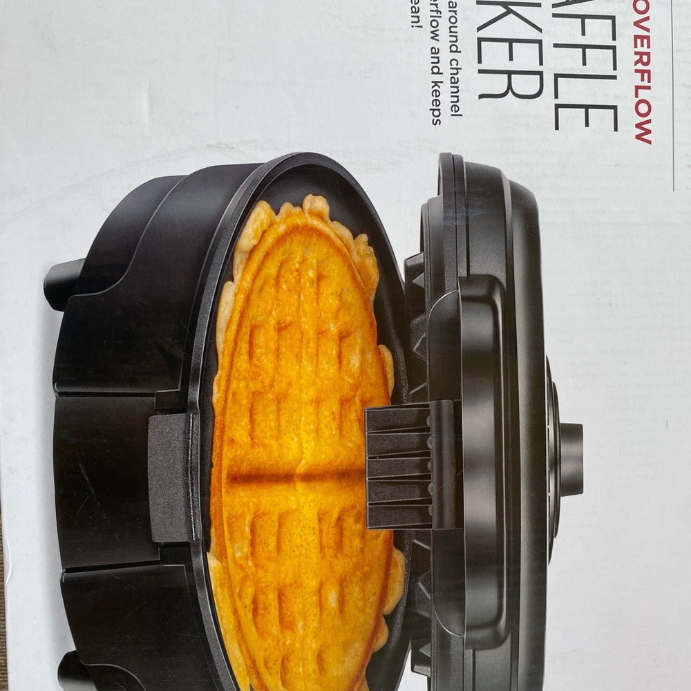 Chefman Anti-Overflow Belgian Waffle Maker w/Shade Selector Temperature Contr...